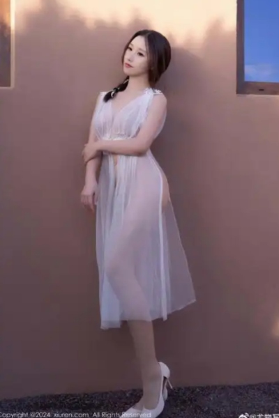 秀人模特 杏子Yada 内部私拍合集-藏娇楼